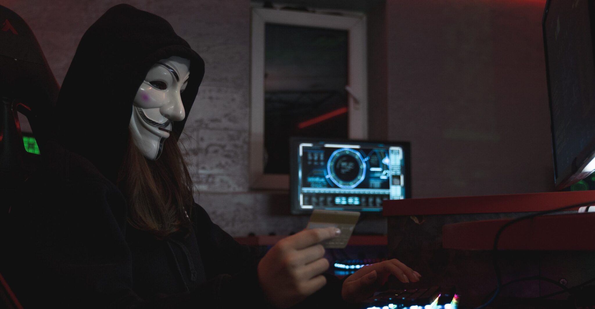 Hacken: Ontmaskerd en Verdedigend – DotSafe